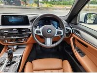 BMW SERIES 5 530e M Sport (G30) ปี 2021 จด 2020 รูปที่ 11