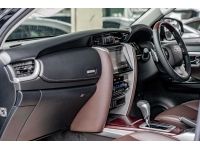 TOYOTA FORTUNER 2.4V 2WD ปี 2019 ไมล์ 76,6xx Km รูปที่ 11