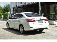 ????Nissan Sylphy  1.6V ปี2013 สีขาว ออโต้ เบนซิน รูปที่ 11