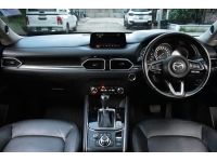 รุ่นรถ : Mazda Cx-5 2.0 SP  ปี: 2018 สี: ขาว เกียร์: ออโต้ เครื่องยนต์: เบนซิน  ไมล์: 71,xxx Km. รูปที่ 11