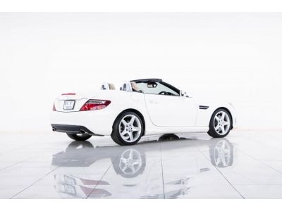 2014 MERCEDES BENZ  1.8 SLK 200 ROADSTER  จอง 199 บาท ส่งบัตรประชาชน รู้ผลอนุมัติใน 1 ชั่วโมง รูปที่ 12