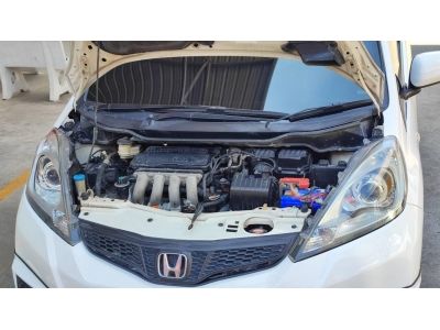 2011 Honda Jazz 1.5V  ผ่อนเพียง 6,xxx เท่านั้น รูปที่ 12