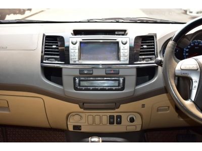 2012 TOYOTA FORTUNER 3.0 V VNTURBO รูปที่ 12