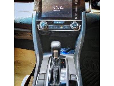 2018 Honda Civic FC 1.8EL เครดิตดีฟรีดาวน์ รูปที่ 12