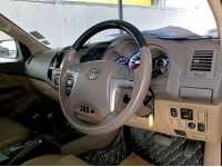 TOYOTA FORTUNER 3.0 V. 4WD.CHAMP.	2011 รูปที่ 12