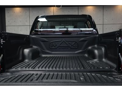 2022 Toyota Hilux Revo 2.4 DOUBLE CAB Prerunner High Pickup MT รูปที่ 12