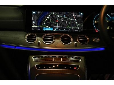 Mercedes-Benz E300e AMG 2022 รูปที่ 12