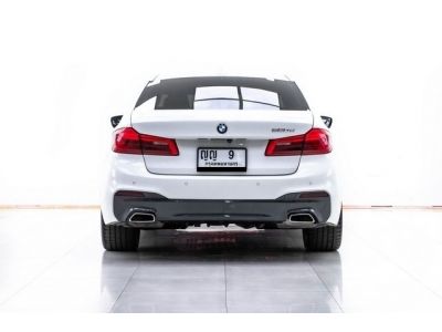 2019 BMW  SERIES 5 520 D M SPORT 2.0  ผ่อน 15,725 บาท 12 เดือนแรก รูปที่ 12