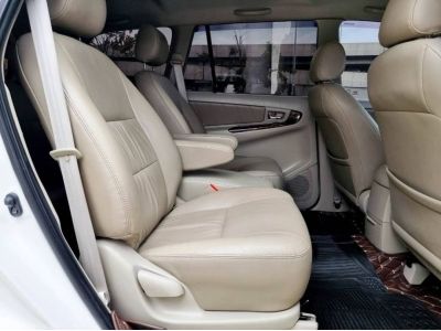 2012 TOYOTA INNOVA, 2.0 V ตัวTopสุด รถสวยใหม่มากน่าใช่สุดๆ รูปที่ 12