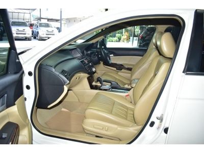 Honda Accord 2.4EL Navi A/T ปี 2009 สีขาว รุ่นTopสุด รูปที่ 12