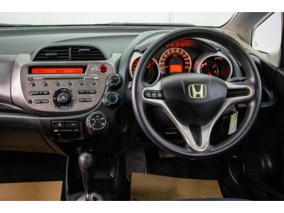 2012 HONDA JAZZ GE 1.5V   ผ่อน 3,273 บาท 12เดือนแรก รูปที่ 12