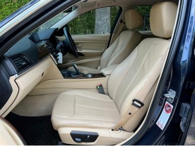 2013 BMW 320d Luxury ( F30 ) รูปที่ 12