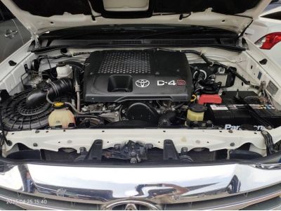 2014 TOYOTA FORTUNER 3.0V 2WD auto รูปที่ 12