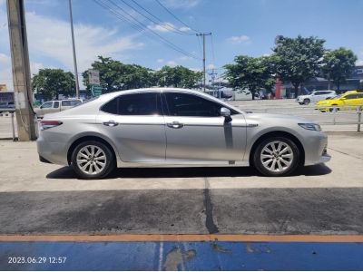 2019 TOYOAT CAMRY 2.5 HV PREMIUM auto  ไมล์ 42,000 กม. รูปที่ 12