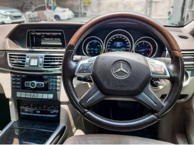 รถหรูขายถูก Mecerdes Benz E300 Blue tec Hybrid Exclusive  2014 รูปที่ 12