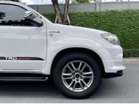 TOYOTA FORTUNER 3.0 TRD ขับ 4 ปี 11 สีขาว รูปที่ 12