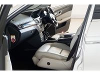 2010 Mercedes-Benz E250 CGI 1.8 Turbo BlueEFFICIENCY  W212 Avantgarde Saloon Auto 5 Speed รถสวยทุกสัมผัส ไร้การชนหนักใด รูปที่ 12