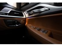 2018 BMW 740le 2.0 xDrive Pure Excellence รถเก๋ง 4 ประตู ฟังก์ชั่น อำนวยความสะดวก เยอะมาก รูปที่ 12