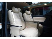 TOYOTA ALPHARD  2.5 HYBRID E-FOUR 4WD 2021 Mile 21,000 KM. รูปที่ 12