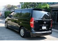 Hyundai H1 2.5 Deluxe (แต่งภายใน VIP 7 ที่นั่ง) เครื่องยนต์: ดีเซล เกียร์: ออโต้  ปี : 2013 สี: ดำ รูปที่ 12