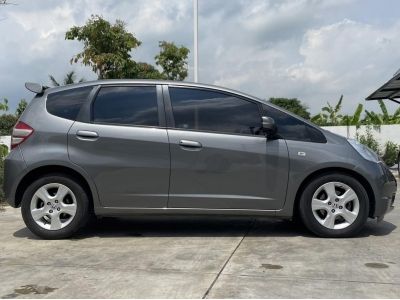 2009 HONDA JAZZ 1.5S เครดิตดีฟรีดาวน์ รูปที่ 13