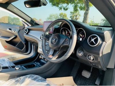 Mercedes Benz CLA class 1.6 Auto Year 2017 รูปที่ 13