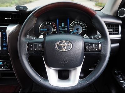 TOYOTA FORTUNER 2.4 V (MNC) ปี 2018 รูปที่ 13