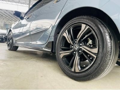 2021 HONDA CIVIC FK 1.5Turbo RS Hatchback AUTO เครดิตดีฟรีดาวน์ รูปที่ 13