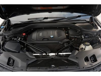 BMW Series 5 2.0 diesel twin power turbo Auto ปี 2018 รูปที่ 13