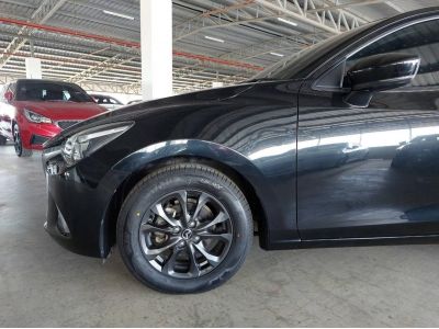 รถเก๋ง Mazda 2 1.3 Skyactiv High Connect ปี 19 AT (รถมือสอง ราคาดี เจ้าของขายเอง รถสวย สภาพดี ไมล์แท้) รูปที่ 13