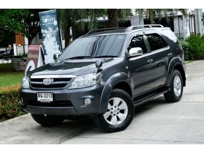 Toyota Fortuner 2.7v ออโต้ 4wd ปี 2005 เบนซิล สีเทา รูปที่ 13