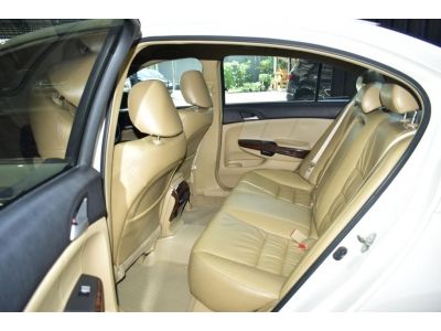 Honda Accord 2.4EL Navi A/T ปี 2009 สีขาว รุ่นTopสุด รูปที่ 13