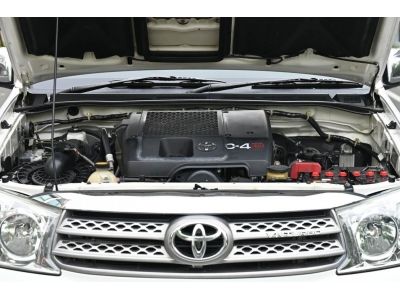 TOYOTA FORTUNER รุ่นพิเศษ APERTO 3.0V 2WD A/T ปี 2010 รูปที่ 13