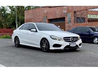 2014 Mercedes-Benz E300 2.1 W212 AMG Dynamic Blue TEC HYBRID Sedan รูปที่ 13