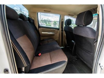 Toyota Vigo 2.5E Double Cab Prerunner ดีเซล รูปที่ 13