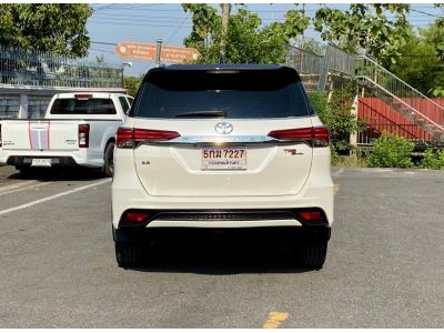 2017 TOYOTA FORTUNER 2.8 TRD Sportivo เครดิตดีฟรีดาวน์ รูปที่ 13