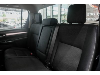 TOYOTA HILUX REVO 2.4 E Double Cab A/T ปี 2018 รูปที่ 13