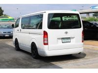 โม่งน้อย แต่ง VIP ขับดีมาก สายแคมป์มิควรพลาด  2016 Toyota Hiace 3.0 GL D4D MT สีขาว เกียร์ธรรมดา รูปที่ 13