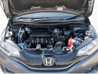 HONDA JAZZ 1.5 SV ปี 2014 จด 16 สีเทา รูปที่ 13