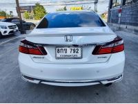 2019 HONDA ACCORD 2.0 EL สีขาว เกียร์ออโต้ รูปที่ 13