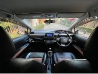 2017 Toyota Sienta 1.5 V Wagon ฟรีดาวน์ ไมล์น้อย60000 จองด่วนที่นี่ รูปที่ 13