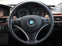 บีเอ็มดับเบิลยู ปี 2010  BMW SERIES 3 320d 2.0 E90 AT สภาพใหม่ รถสวย พร้อมใช้ ฟรีดาวน์ เจ้าของขายเอง รูปที่ 13