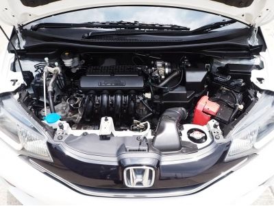 Honda jazz 1.5 V Auto MY 2016 ราคาบิ๊กไบค์ รูปที่ 14