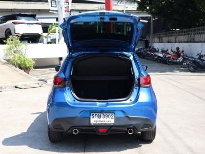 ฟรีดาวน์ ผ่อน 5,xxx Mazda2 1.3 Sport High A/T ปี 2016 รถบ้าน เจ้าของมือเดียว รูปที่ 14