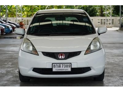 2008 HONDA JAZZ 1.5 V A/T สีขาวดำ รูปที่ 14