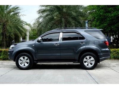 Toyota Fortuner 2.7v ออโต้ 4wd ปี 2005 เบนซิล สีเทา รูปที่ 14