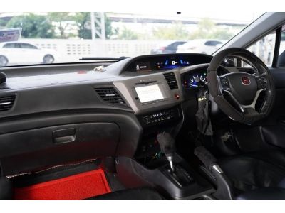 2013 HONDA CIVIC 1.8 E NAVI  A/T สีขาว รูปที่ 14