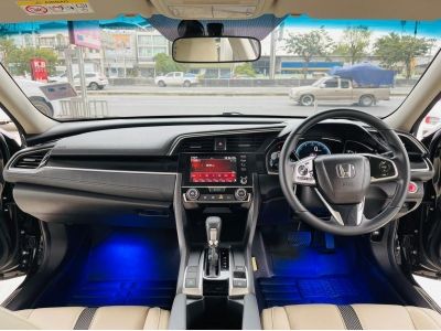 2019 HONDA CIVIC FC 1.8EL เครดิตดีฟรีดาวน์ รูปที่ 14