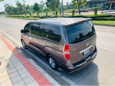 2015 HYUNDAI H-1 2.5 ELITE A2 รถบ้านสวยๆไม่เคยมีอุบัติเหตุ รูปที่ 14