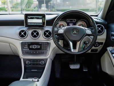 2016 Mercedes-Benz GLA 200 1.6 URBAN ดาวน์ 0%  ดอกเบี้ย 0% 12 เดือน รูปที่ 14
